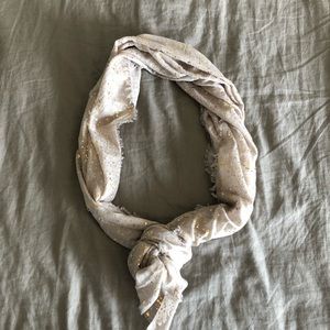 SPUN Subtle Luxury scarf or pashmina, new